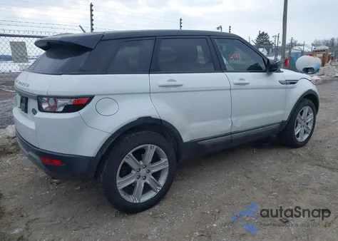 2015 Land Rover Range Rover Evoque Pure z USA, uszkodzony, nr VIN SALVP2BG7FH068841